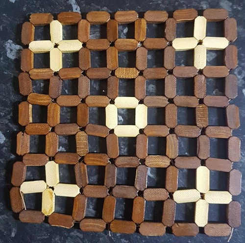 Square wood trivet - square, smooth